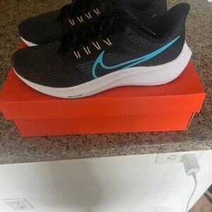 Running shoes